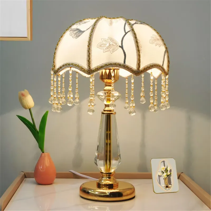 French Creative Crystal Table  - огляд і ціна Light Switch